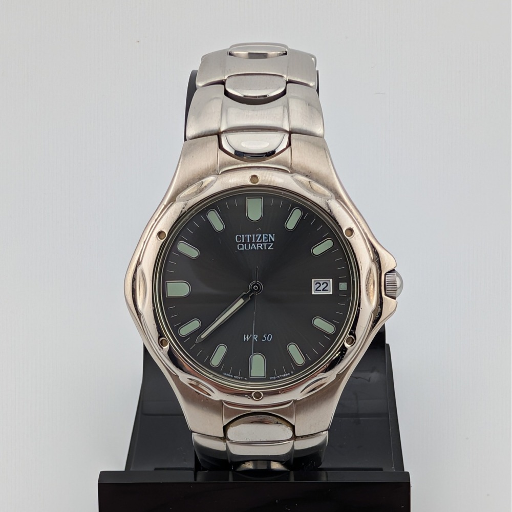 Citizen 1112-S08113 WR50 Charcoal Sunburst Dial Luminous Watch